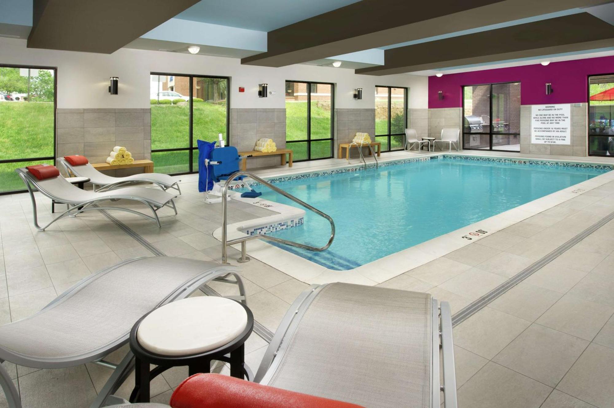 Hampton Inn Louisville East Hurstbourne Esterno foto